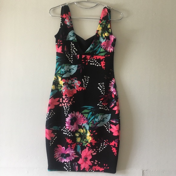 Floral Dress - Picture 2 of 2